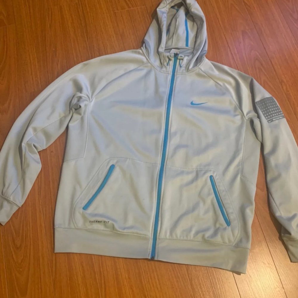 Nike Therma Fit Basketball Grey Jacket 2XL Drifit